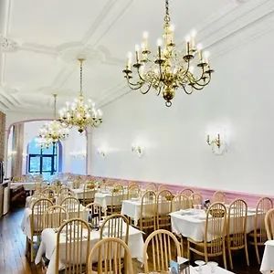 Hotel Grand De La Basilique ***